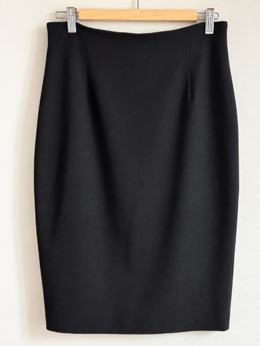 Judith & Charles Black Tailored Pencil Skirt – Size 8